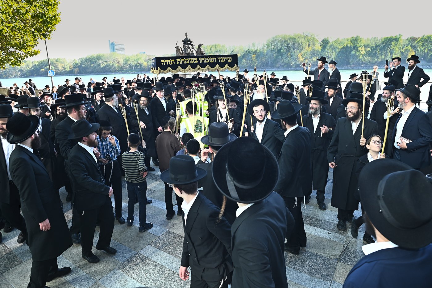 הילולת בעל החתם סופר זיע"א בפרעשבורג