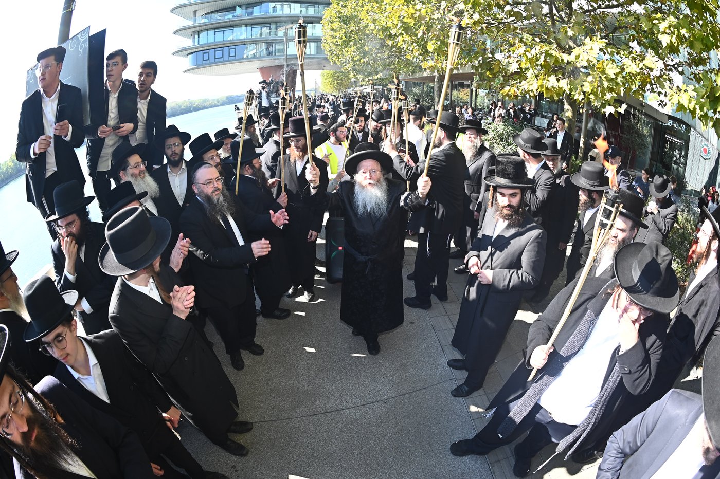 הילולת בעל החתם סופר זיע"א בפרעשבורג