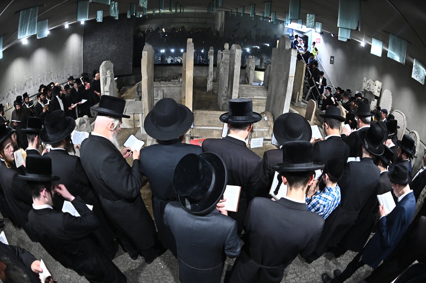 הילולת בעל החתם סופר זיע"א בפרעשבורג