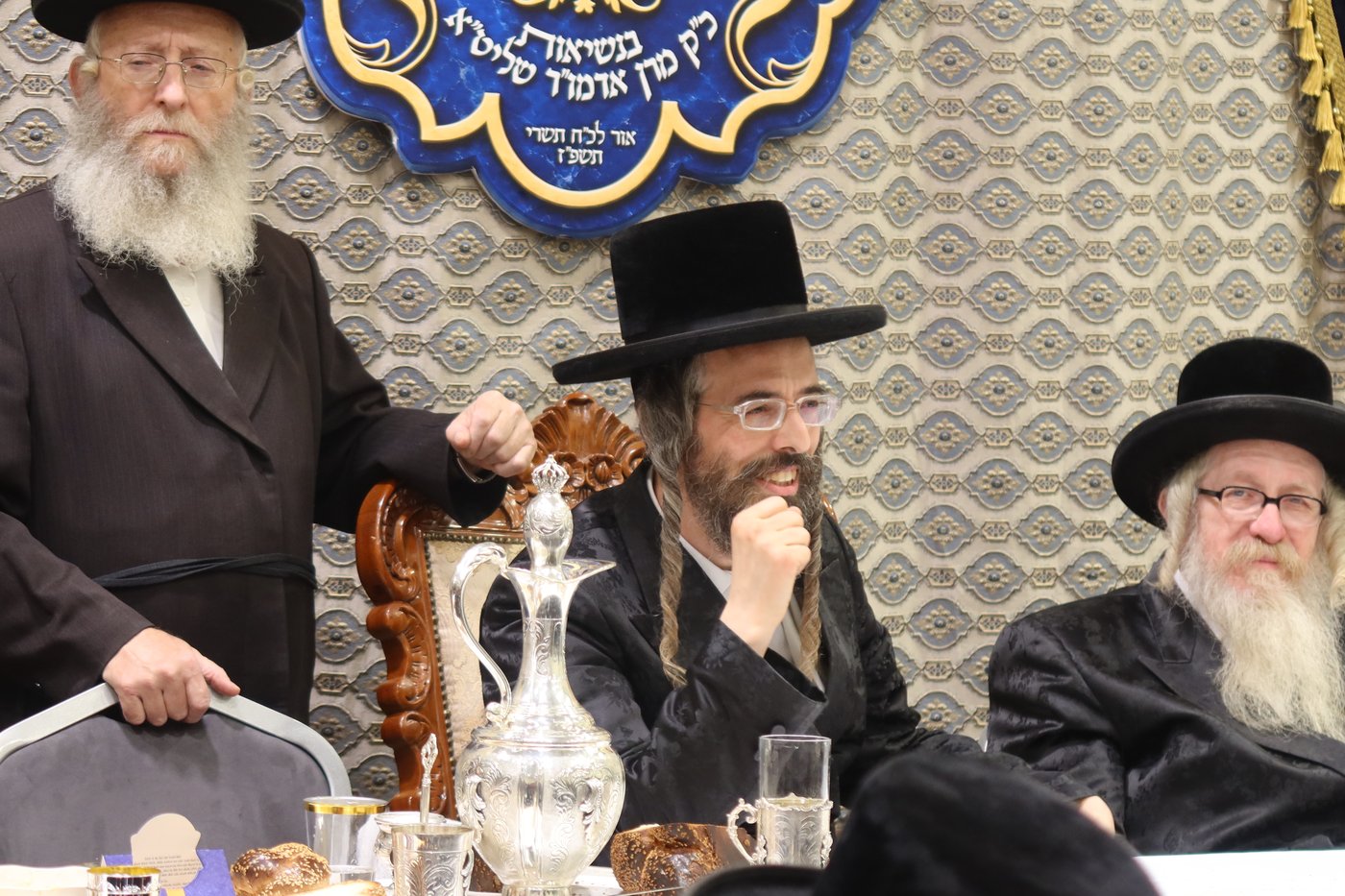 מעמד כבוד התורה בחצר זוועהיל