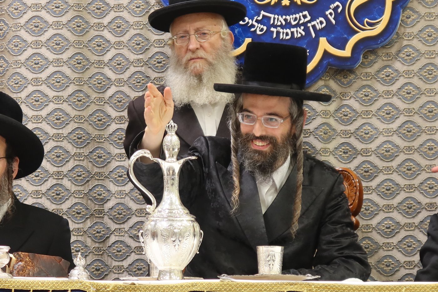 מעמד כבוד התורה בחצר זוועהיל