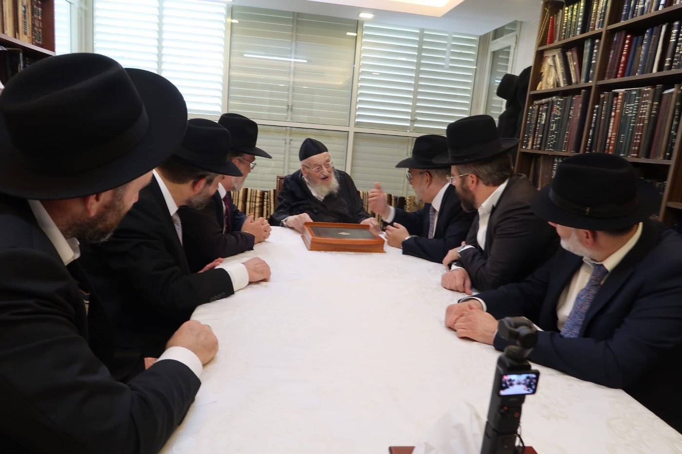 ביקור אצל הרב ברגמן