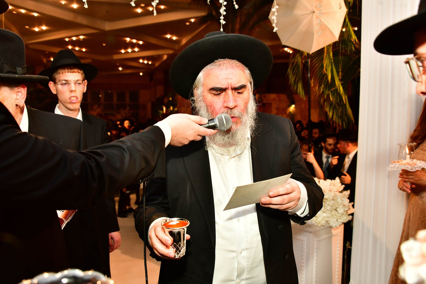 מהשמחה בבני ברק | צילום: שוקי לרר