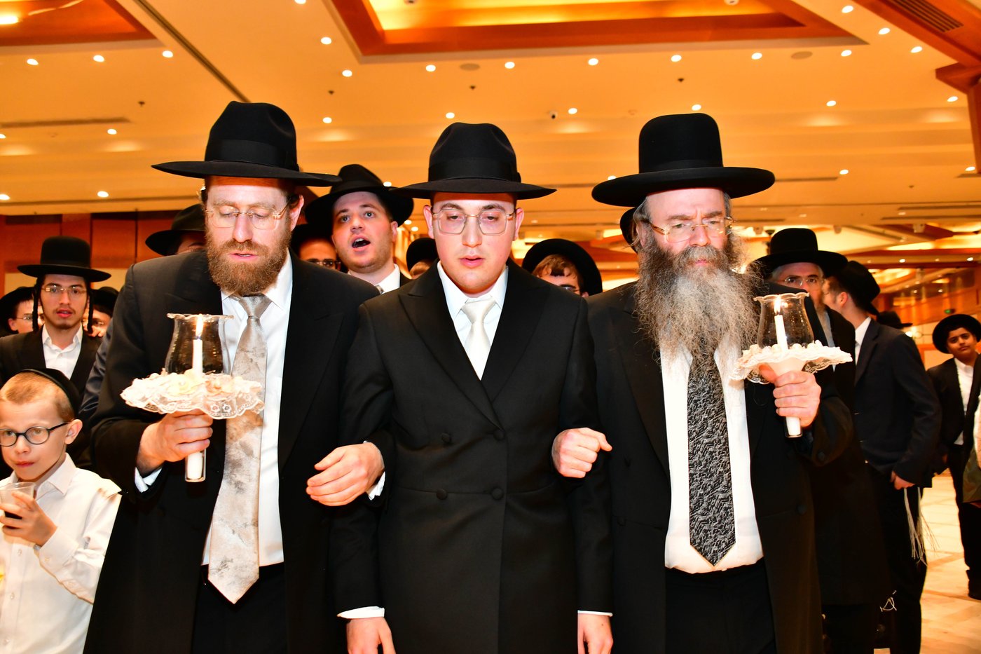 מהשמחה בבני ברק | צילום: שוקי לרר