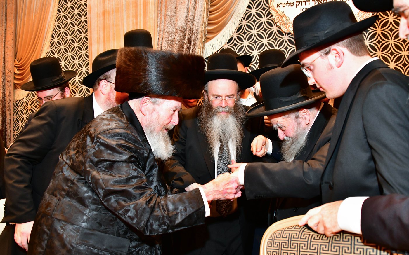 מהשמחה בבני ברק | צילום: שוקי לרר