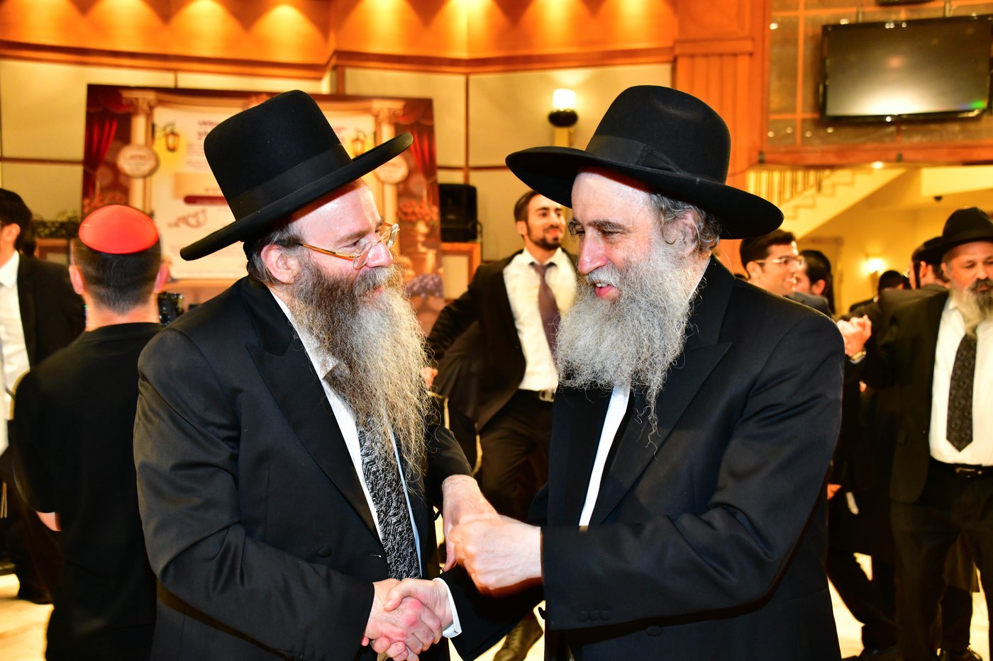 מהשמחה בבני ברק | צילום: שוקי לרר