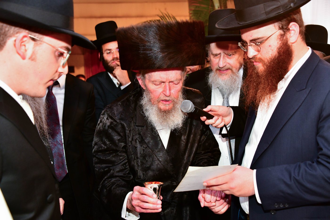 מהשמחה בבני ברק | צילום: שוקי לרר