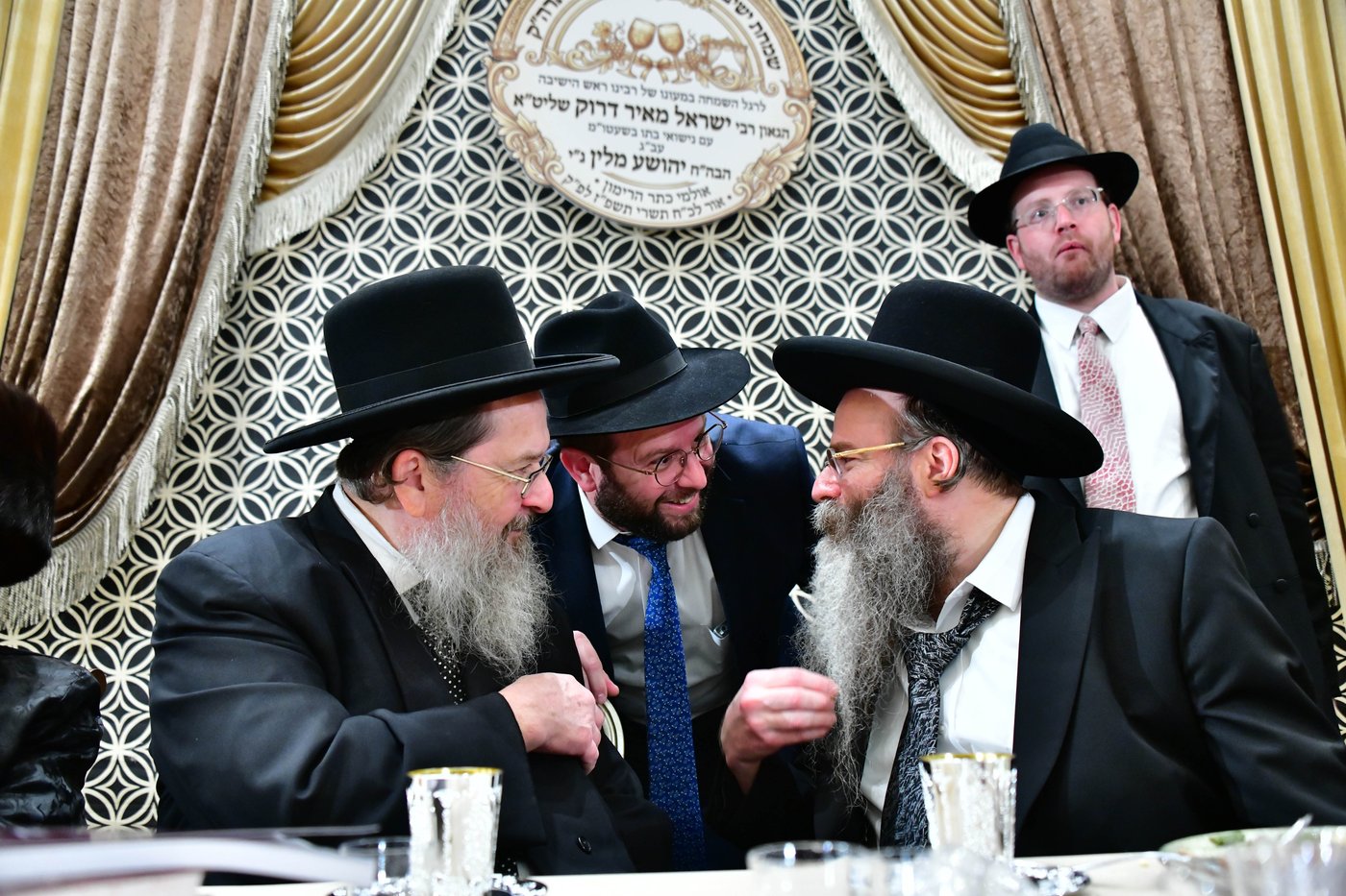 מהשמחה בבני ברק | צילום: שוקי לרר