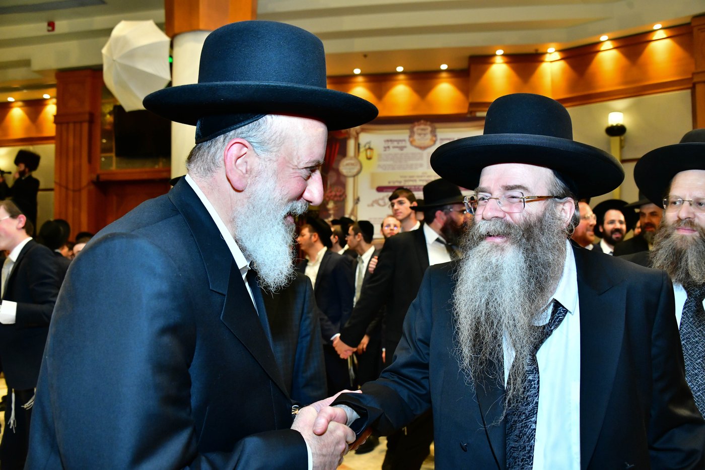 מהשמחה בבני ברק | צילום: שוקי לרר