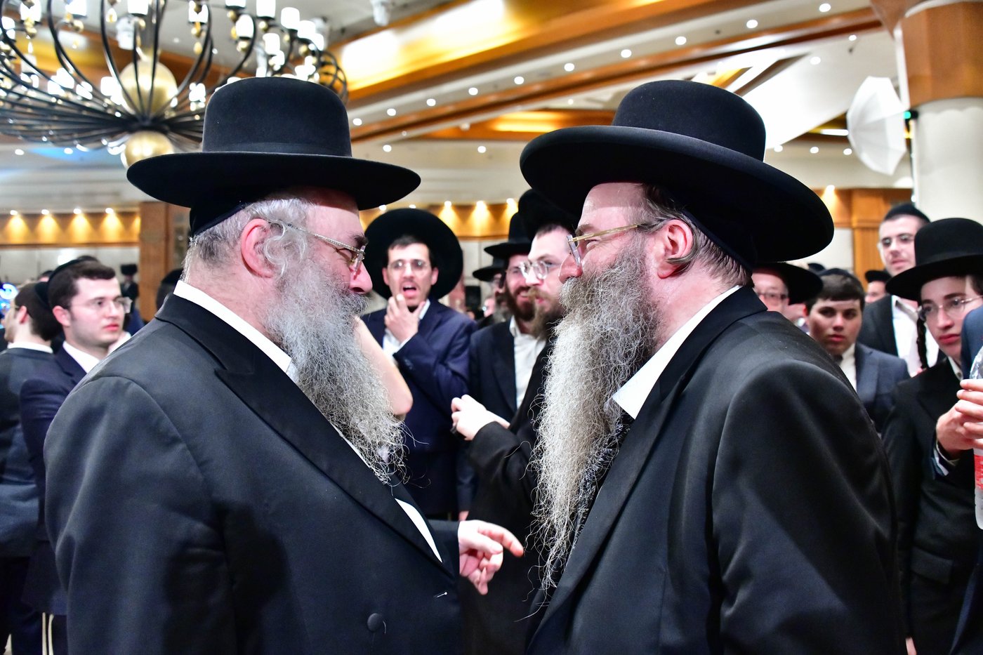 מהשמחה בבני ברק | צילום: שוקי לרר