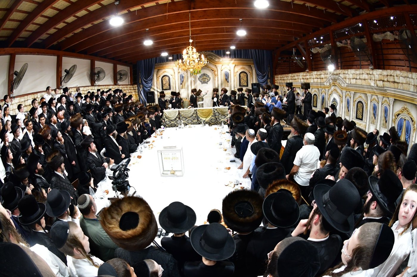 שמחת בר המצווה בקרעטשניף קריית גת | צילומים: יוסי לוי, א. שטול - מהנעשה והנשמע