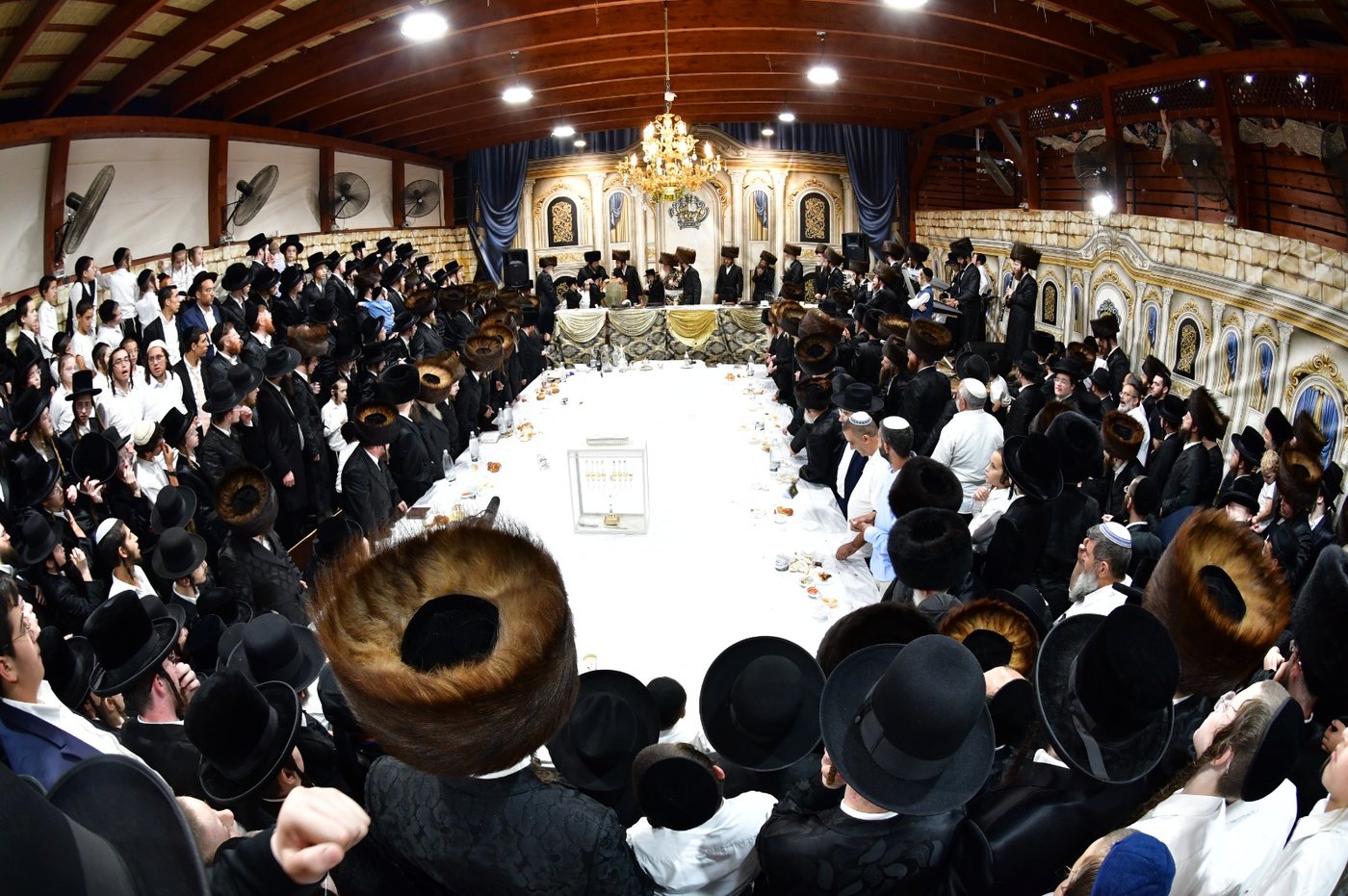 שמחת בר המצווה בקרעטשניף קריית גת | צילומים: יוסי לוי, א. שטול - מהנעשה והנשמע