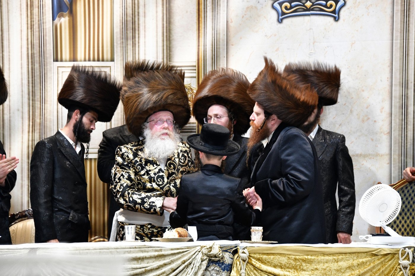 שמחת בר המצווה בקרעטשניף קריית גת | צילומים: יוסי לוי, א. שטול - מהנעשה והנשמע