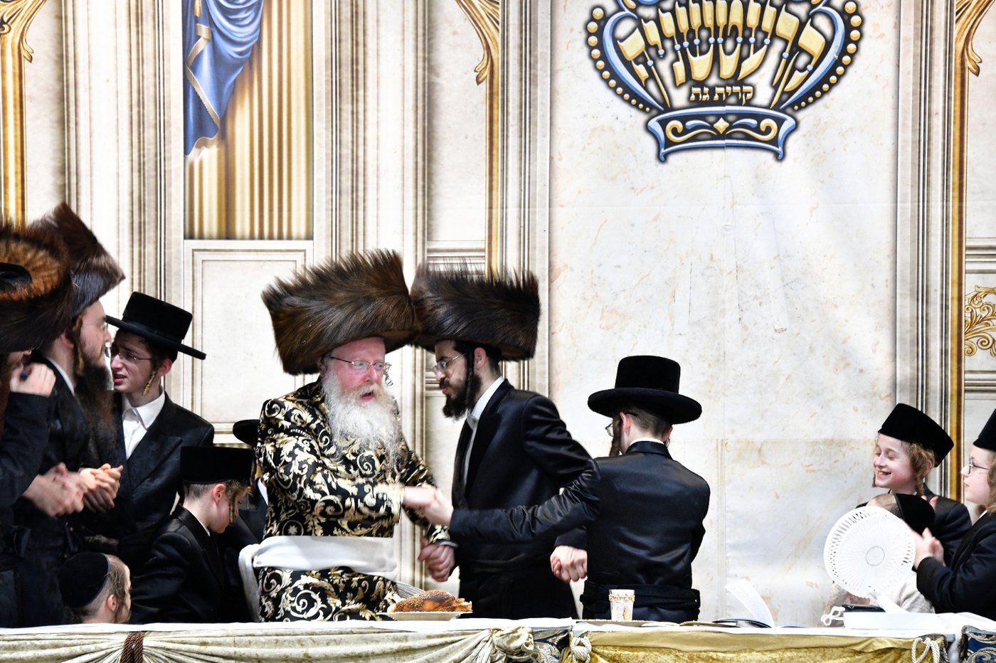 שמחת בר המצווה בקרעטשניף קריית גת | צילומים: יוסי לוי, א. שטול - מהנעשה והנשמע