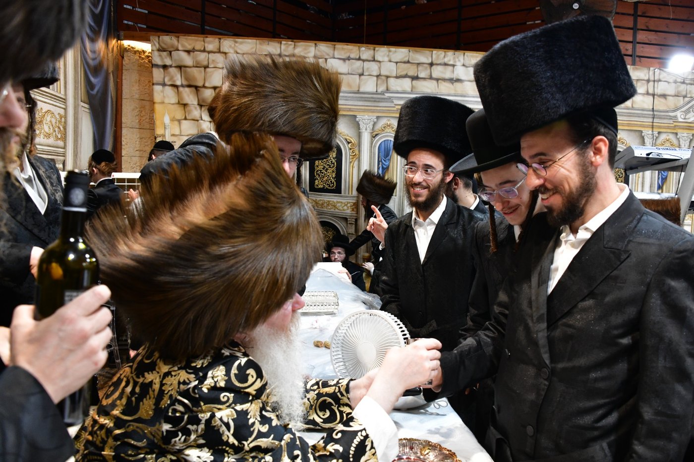 שמחת בר המצווה בקרעטשניף קריית גת | צילומים: יוסי לוי, א. שטול - מהנעשה והנשמע
