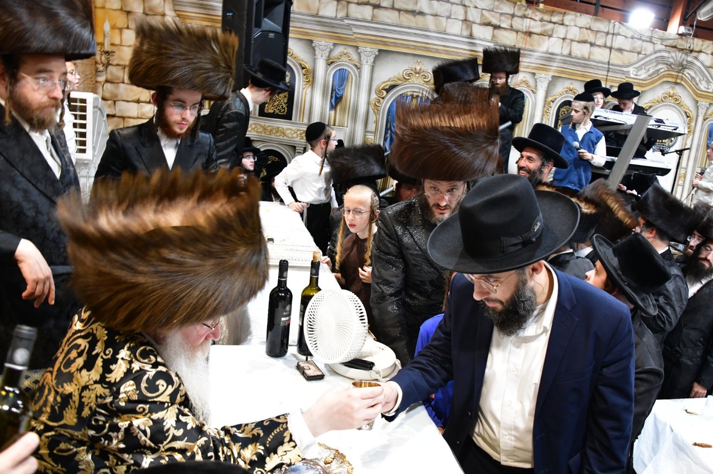 שמחת בר המצווה בקרעטשניף קריית גת | צילומים: יוסי לוי, א. שטול - מהנעשה והנשמע