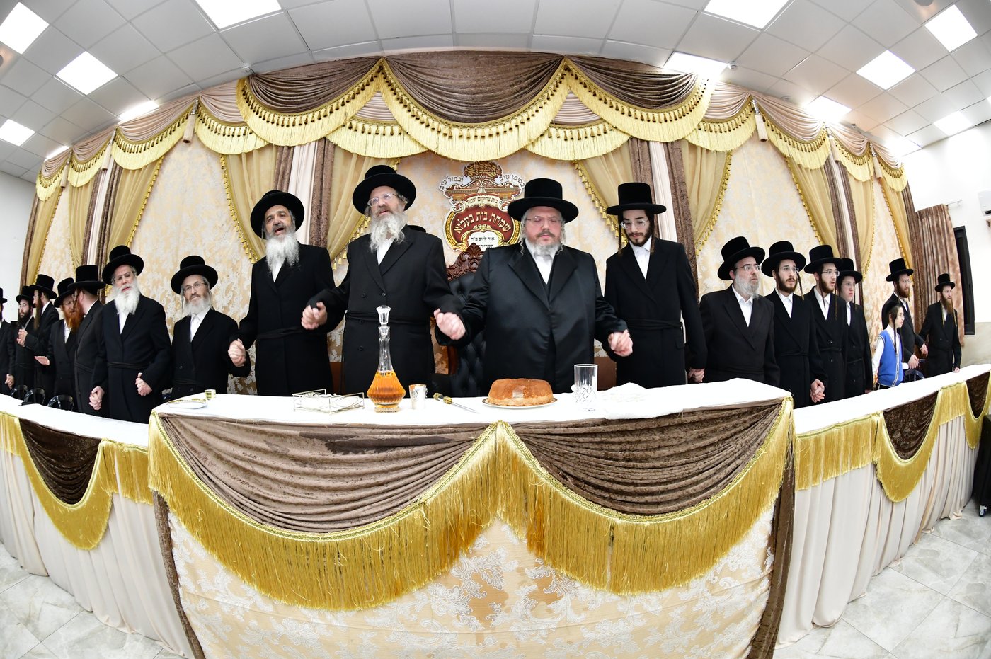 הרה"צ רבי אהרן מרדכי רוקח שליט"א באשדוד