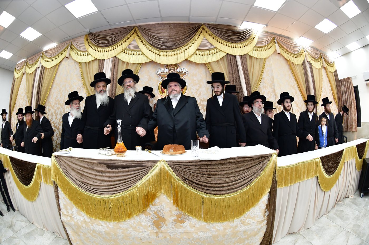 הרה"צ רבי אהרן מרדכי רוקח שליט"א באשדוד
