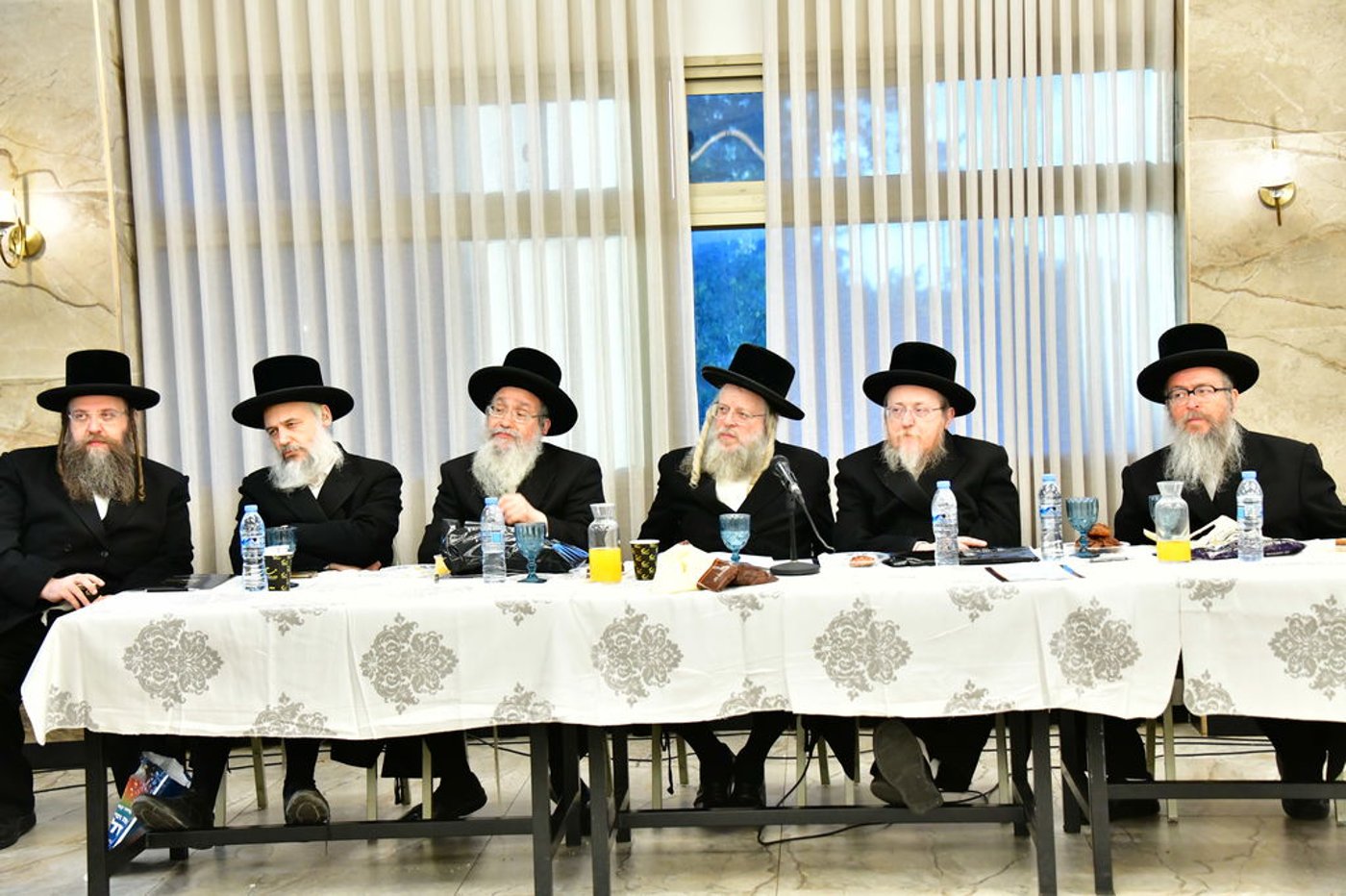 כינוס רבני ויז'ניץ | צילום: מהנעשה והנשמע