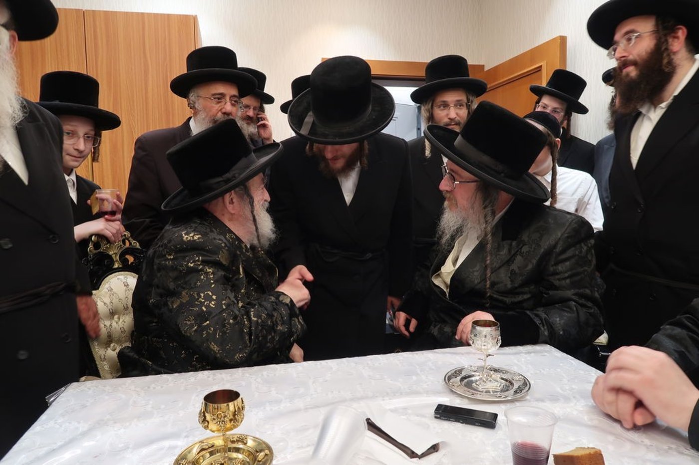 שמחת החלאקה בחצרות ויז'ניץ וביאלה ב"ב