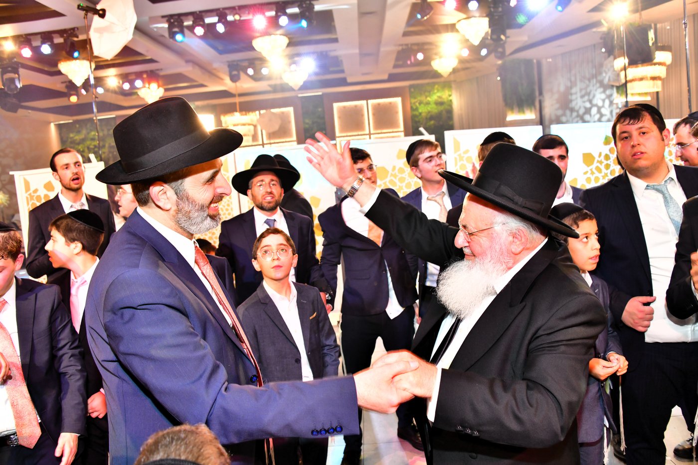 מהשמחה | צילום: שוקי לרר