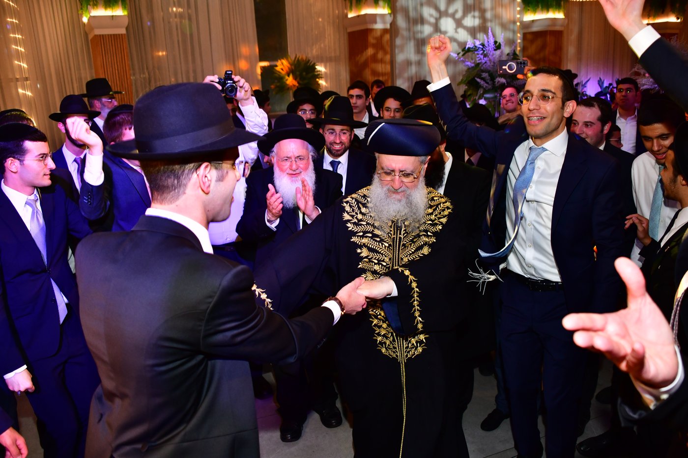 מהשמחה | צילום: שוקי לרר