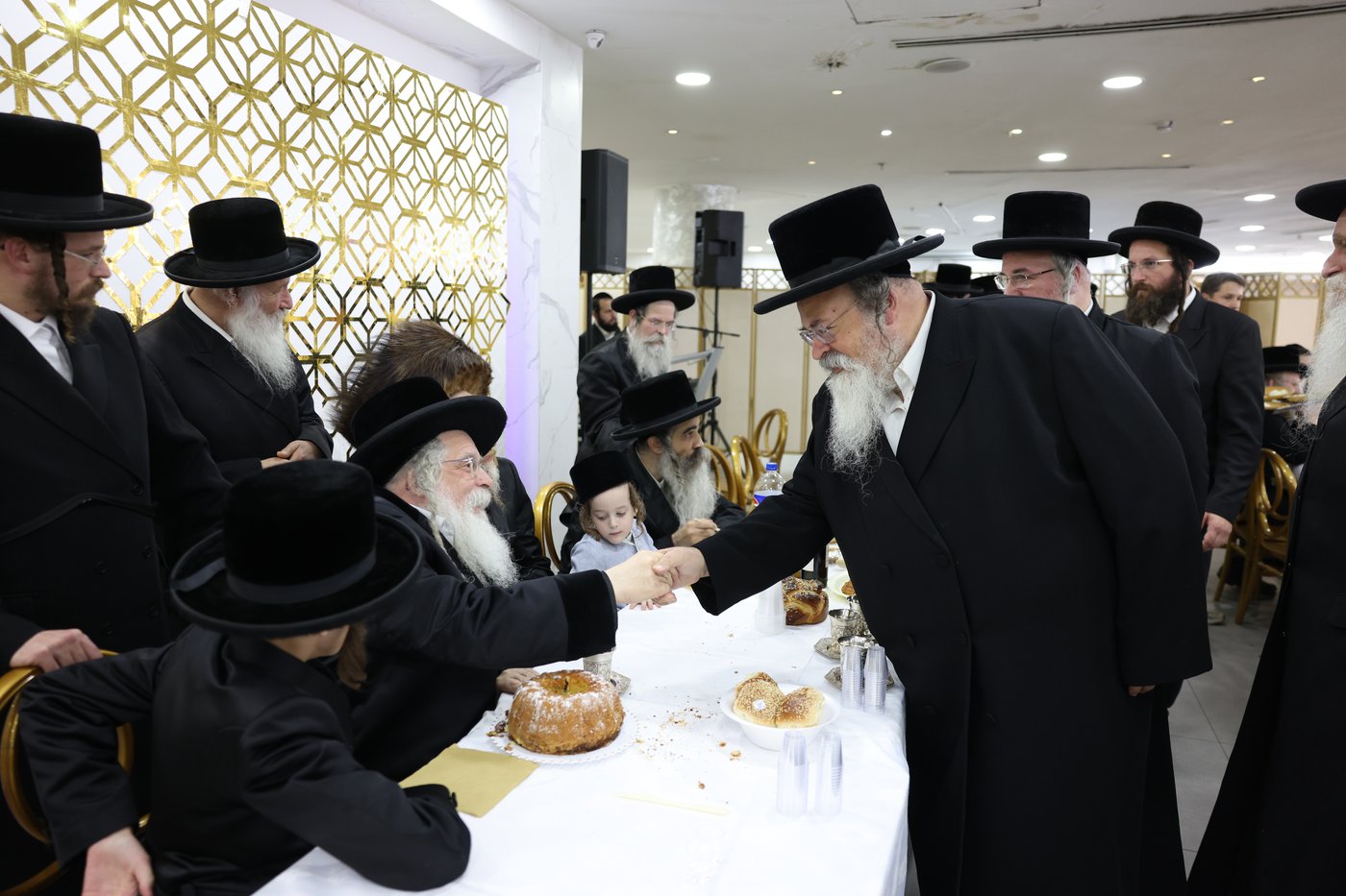 שמחת בר המצווה לבן הרה"ח רבי נפתלי שנייבלג