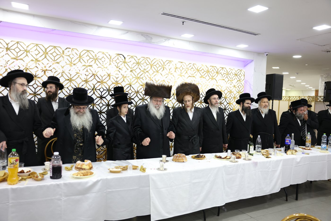 שמחת בר המצווה לבן הרה"ח רבי נפתלי שנייבלג