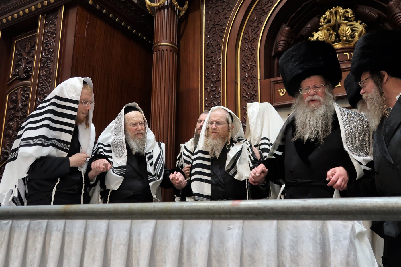 שמחת הברית לנין האדמו"ר מסלונים שליט"א