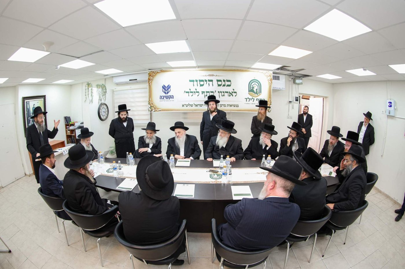כינוס היסוד של ארגון "כתף לילד" בבני ברק