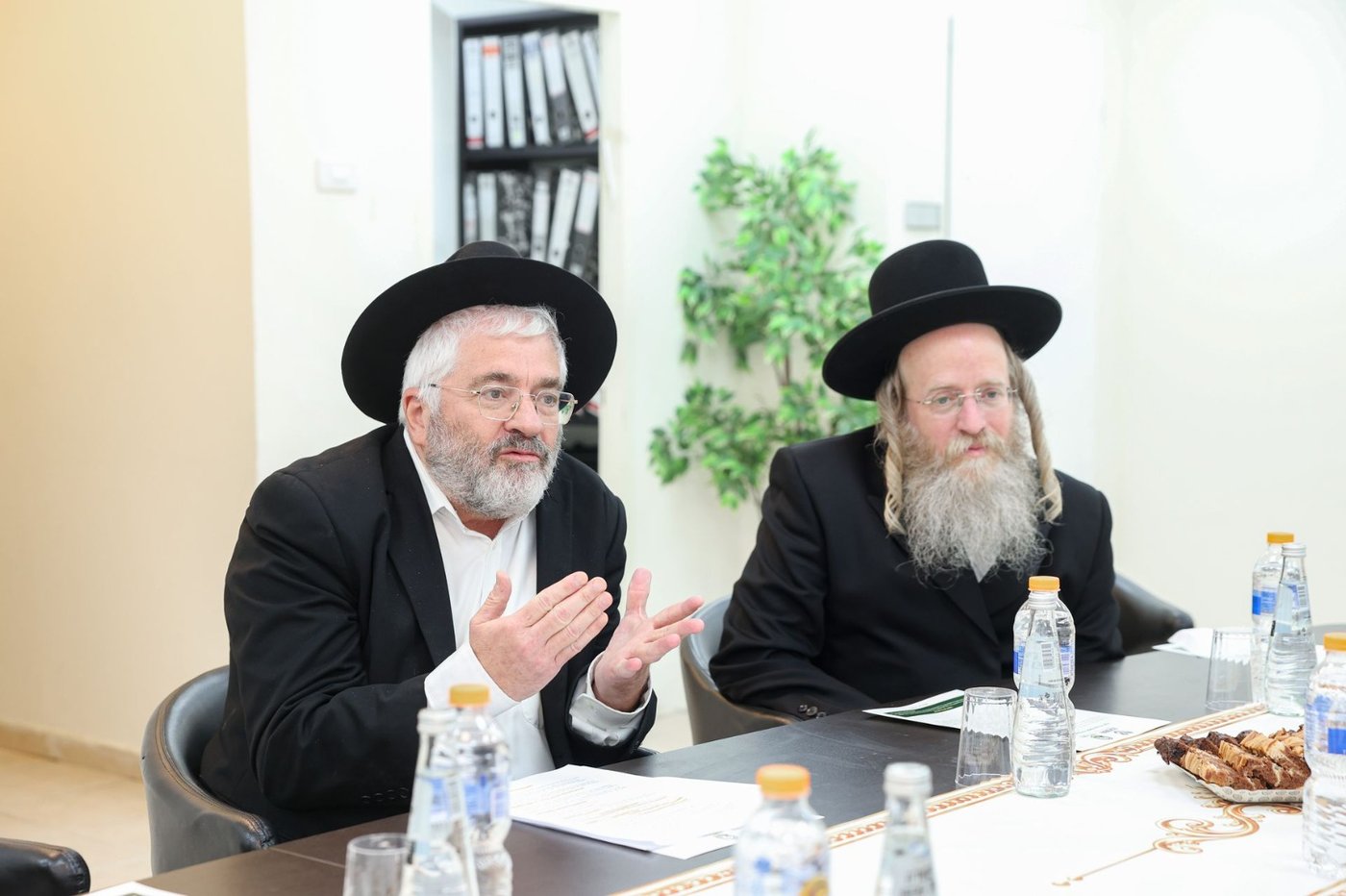 כינוס היסוד של ארגון "כתף לילד" בבני ברק