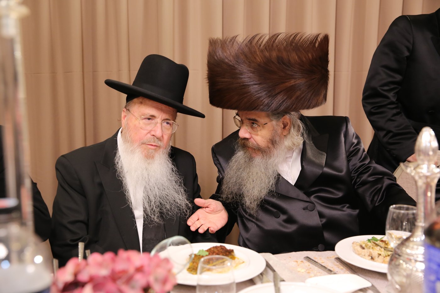 שמחת בר המצווה בחצרות טריסק-סאווראן • צילום: דוד קשת