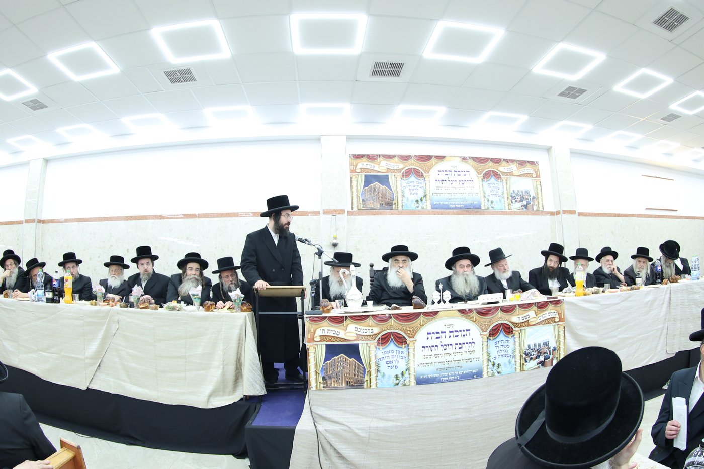 חנוכת היכל התורה בדושינסקיא | צילום: שלומי טריכטר