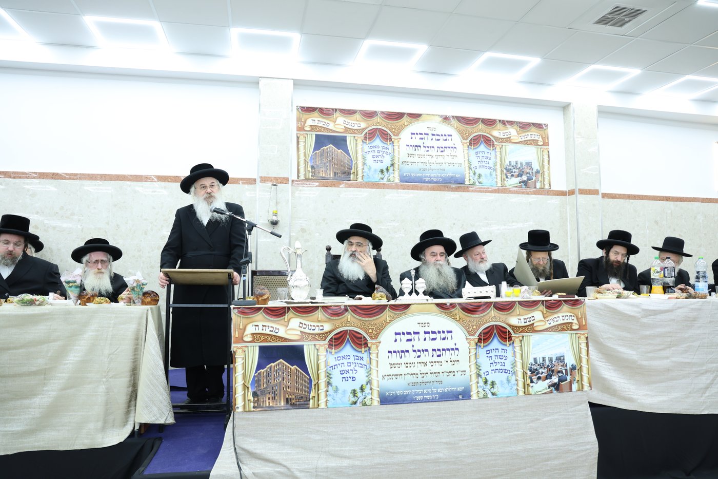 חנוכת היכל התורה בדושינסקיא | צילום: שלומי טריכטר