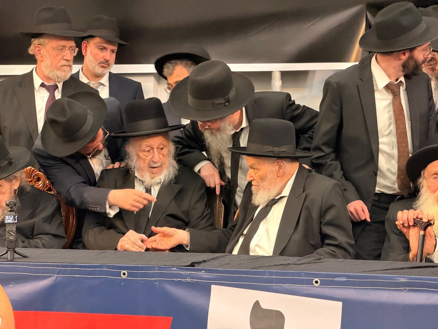 הכינוס במוצאי שבת