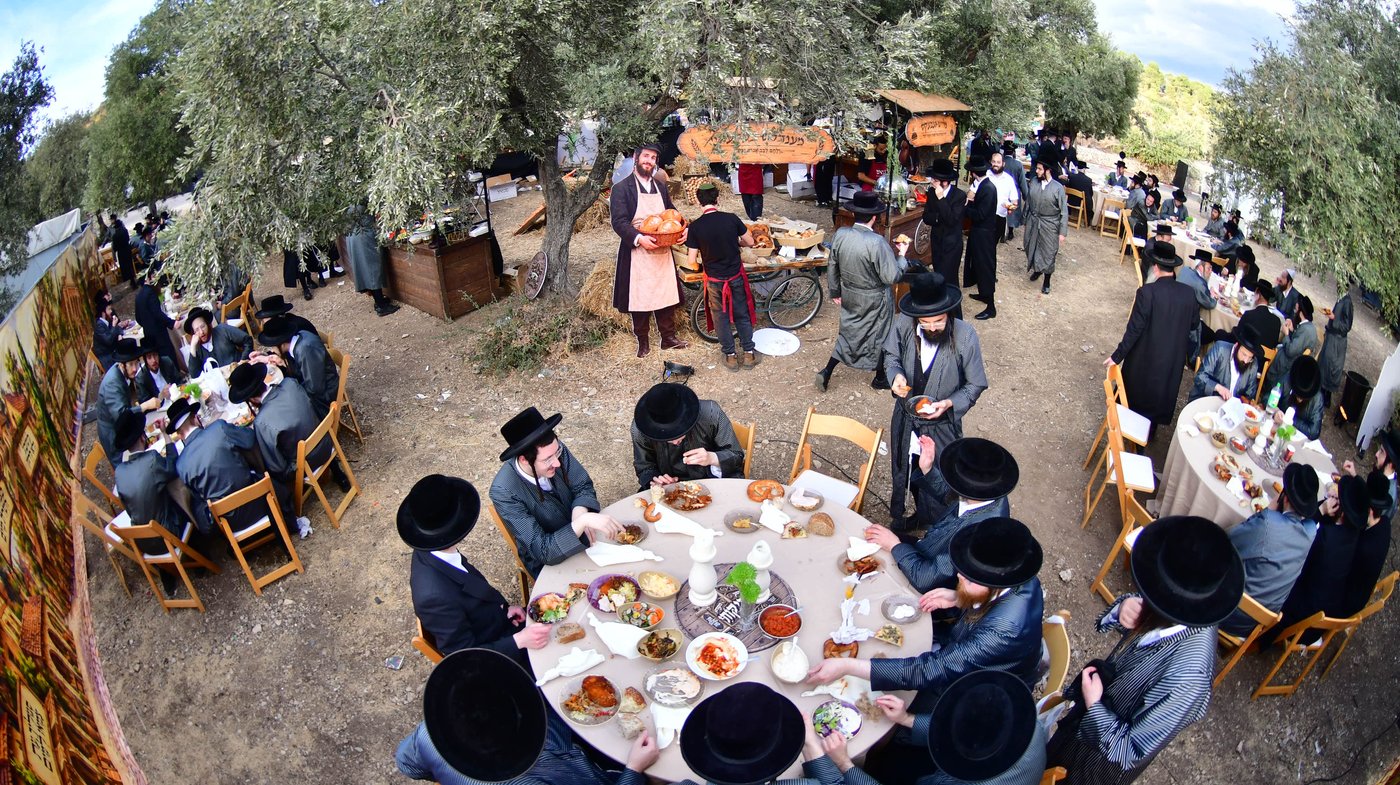 מעמד התורמים בחצור הגלילית | צילום: שוקי לרר