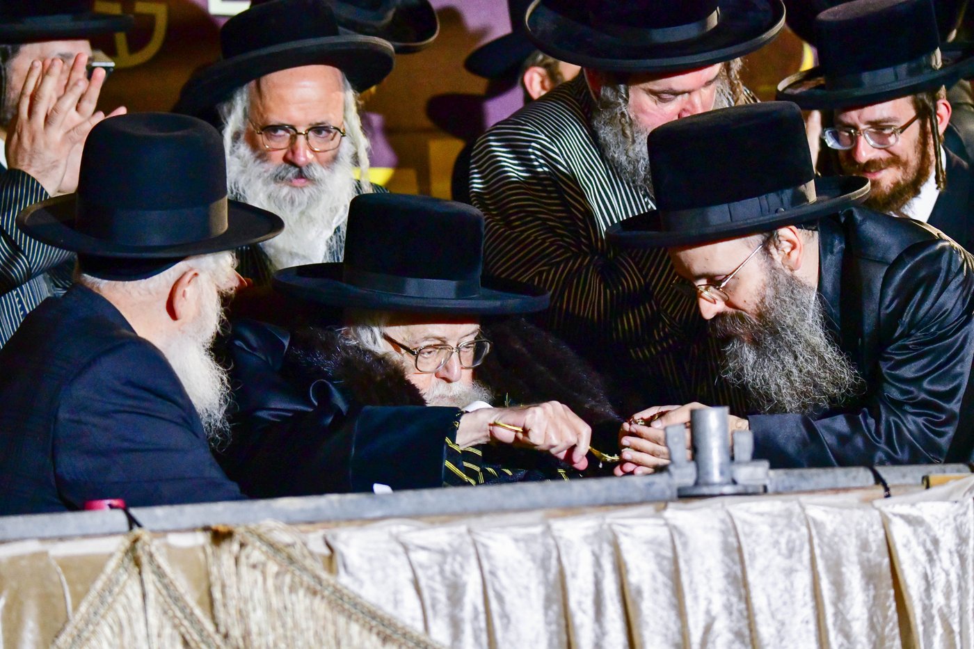 מעמד התורמים בחצור הגלילית | צילום: שוקי לרר