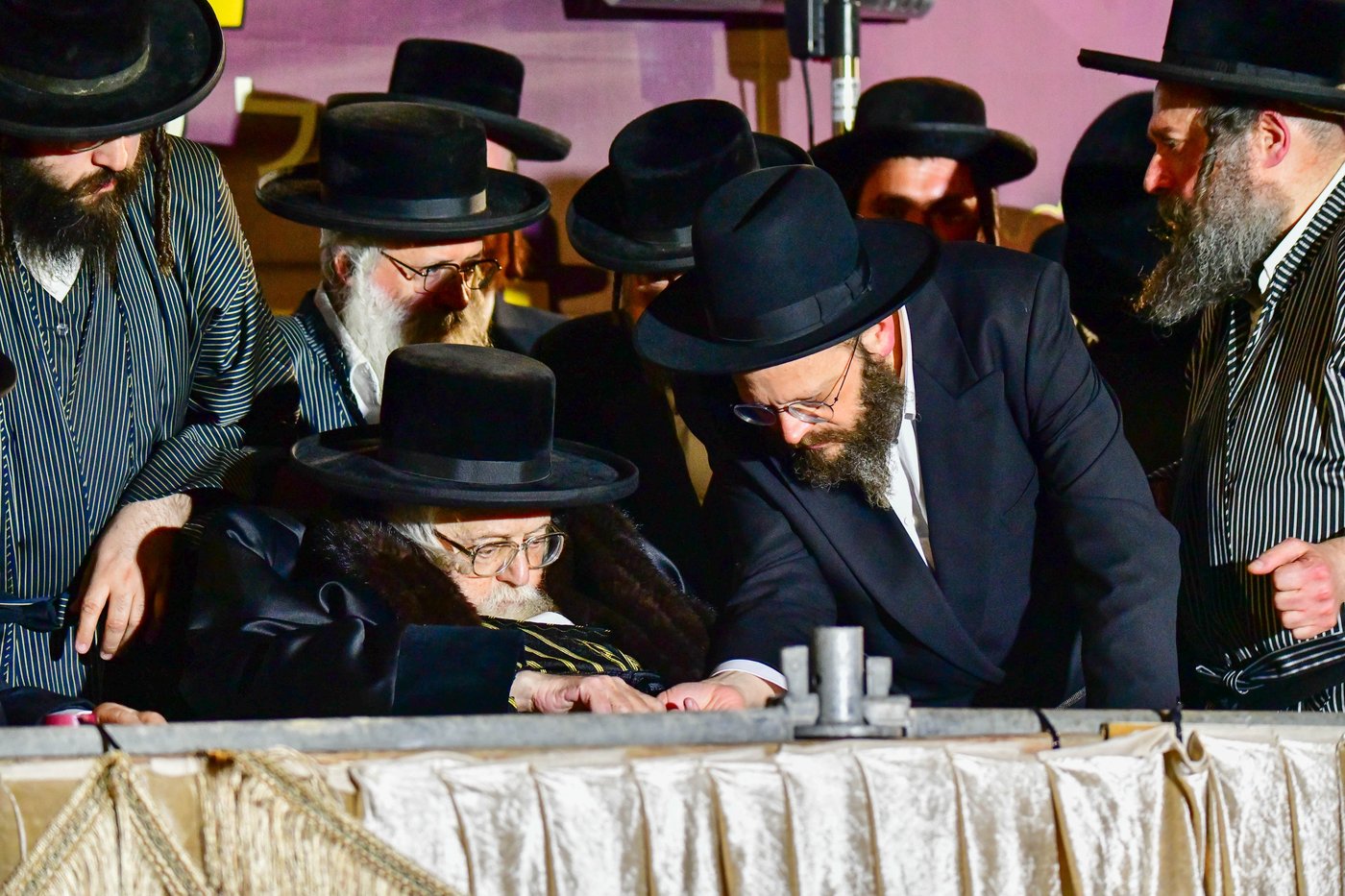 מעמד התורמים בחצור הגלילית | צילום: שוקי לרר