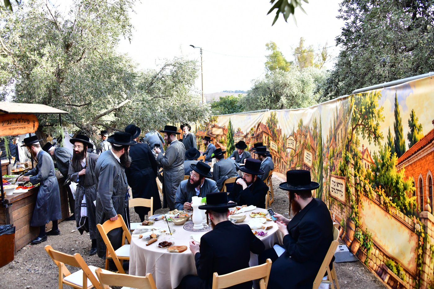 מעמד התורמים בחצור הגלילית | צילום: שוקי לרר