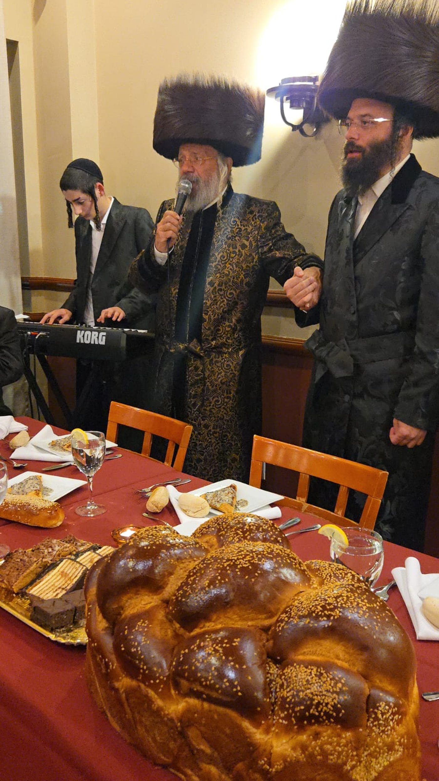שמחת שבע ברכות לנכד האדמו"ר מניקלשבורג שליט"א | צילום: באדיבות המצלם