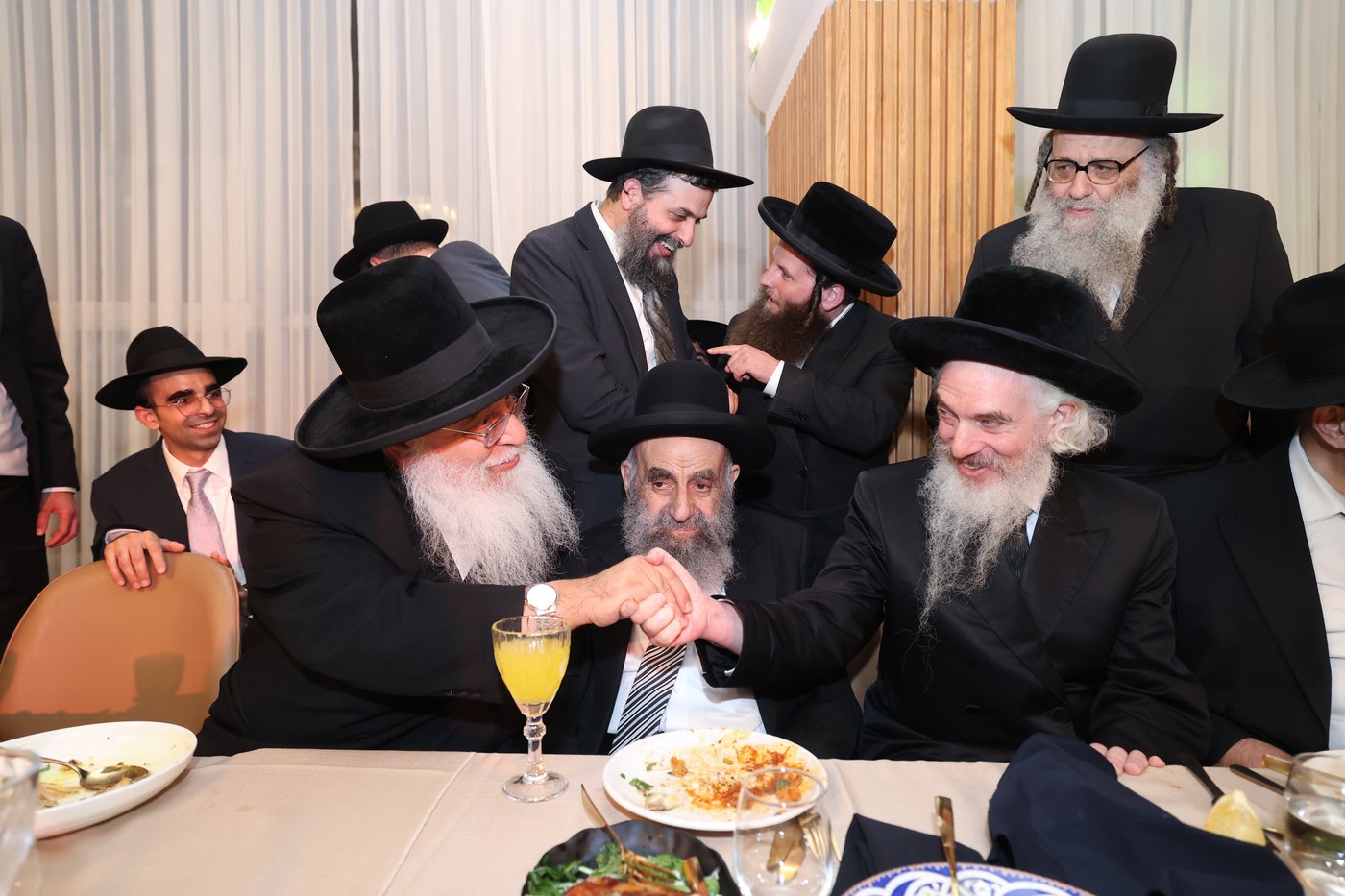 שמחת נישואי נכד הגאון רבי משה צדקה שליט"א | צילום: דוד ארזני
