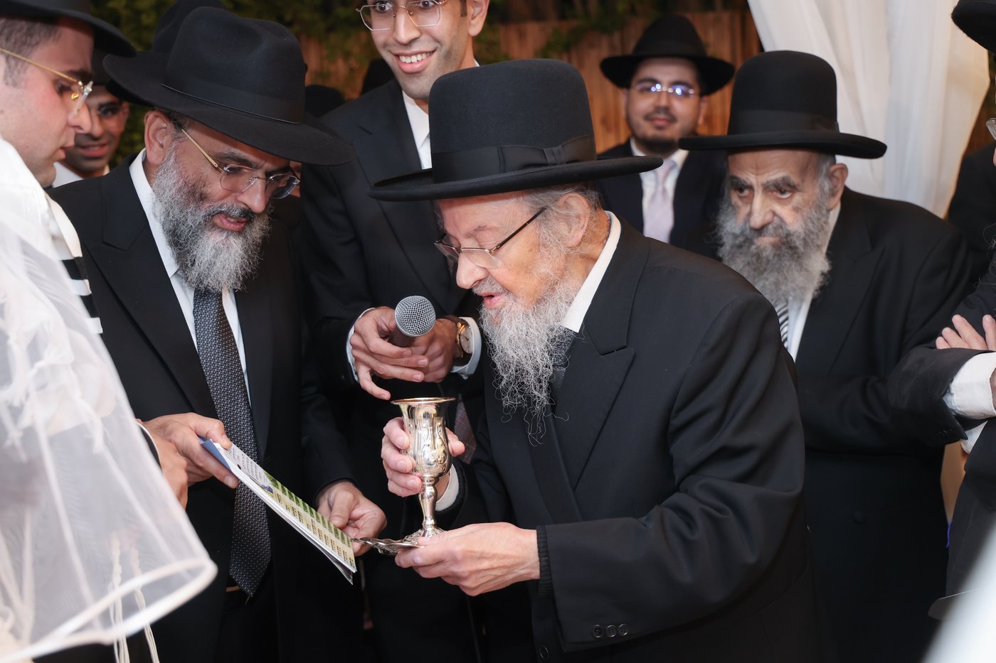 שמחת נישואי נכד הגאון רבי משה צדקה שליט"א | צילום: דוד ארזני