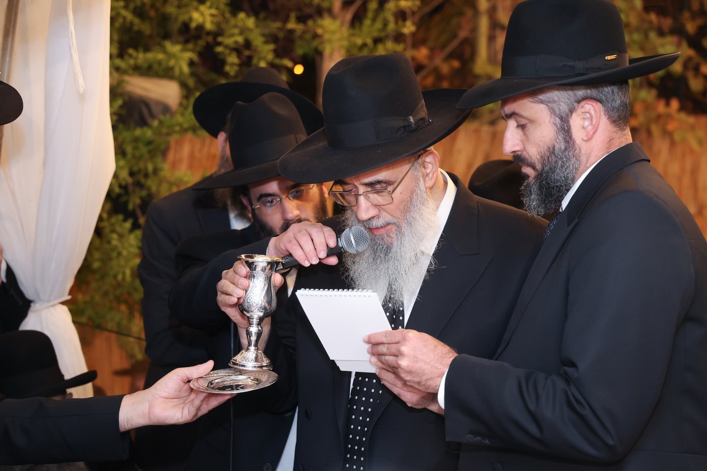 שמחת נישואי נכד הגאון רבי משה צדקה שליט"א | צילום: דוד ארזני