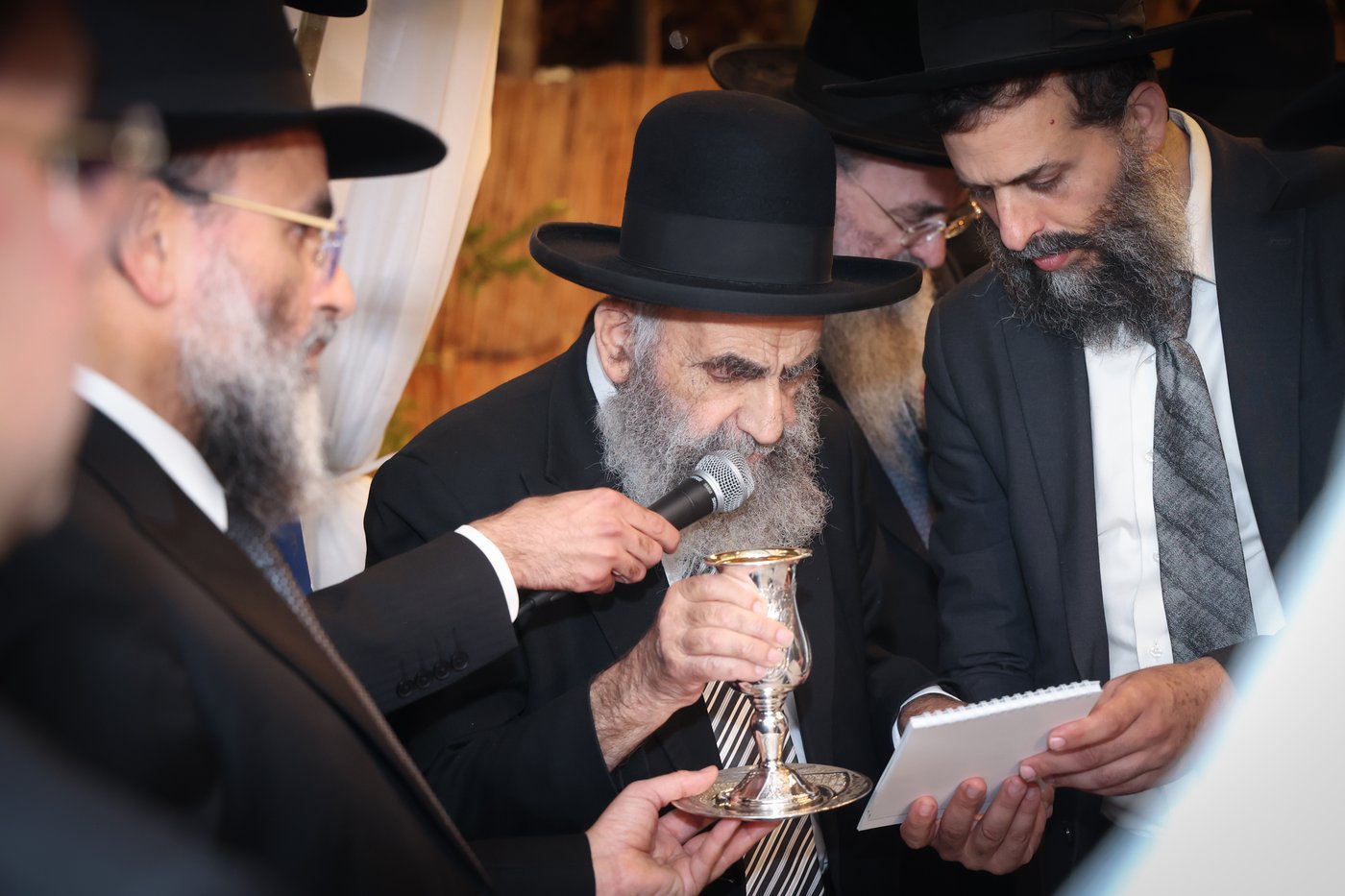 שמחת נישואי נכד הגאון רבי משה צדקה שליט"א | צילום: דוד ארזני