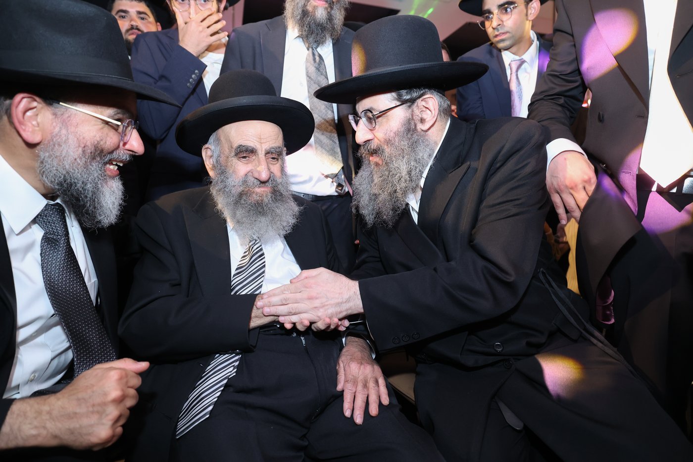 הגאון רבי צבי מאיר זילברברג שליט"א בשמחת נישואי נכד הגאון רבי משה צדקה שליט"א | צילום: דוד ארזני