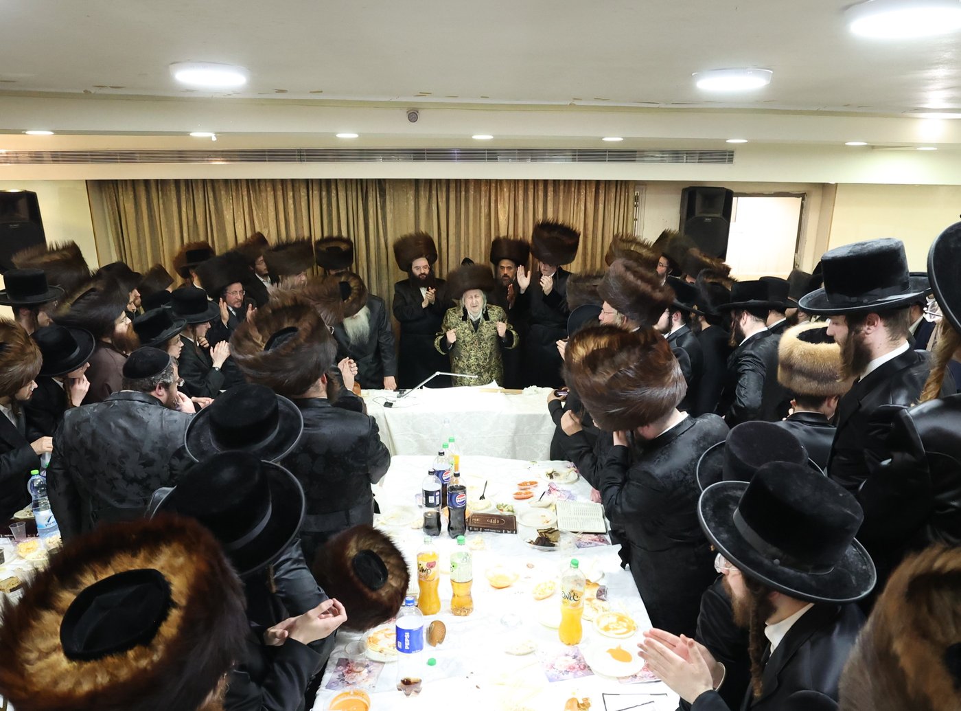 האדמו"ר מסקאליע בביקור בארה"ק