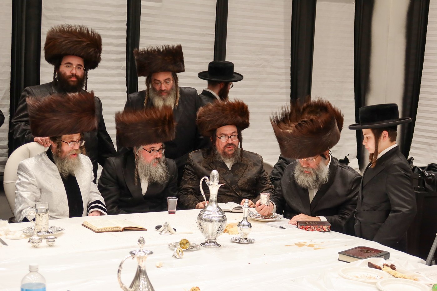 האדמו"ר מקרעטשניף סיגעט בביקור בארה"ב