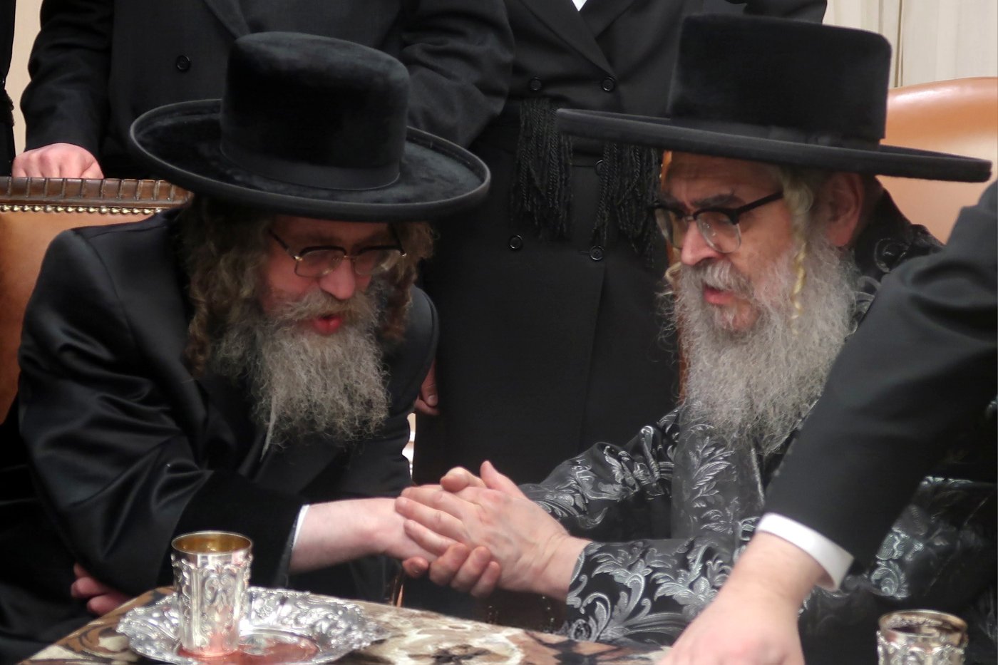 האדמו"ר מקרעטשניף סיגעט בביקור אצל האדמו"ר מסאטמר