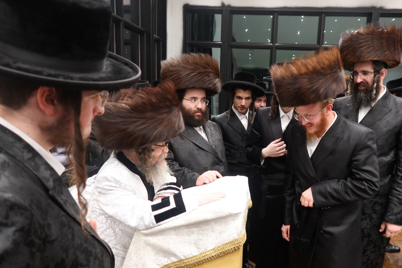האדמו"ר מקרעטשניף סיגעט בביקור בארה"ב