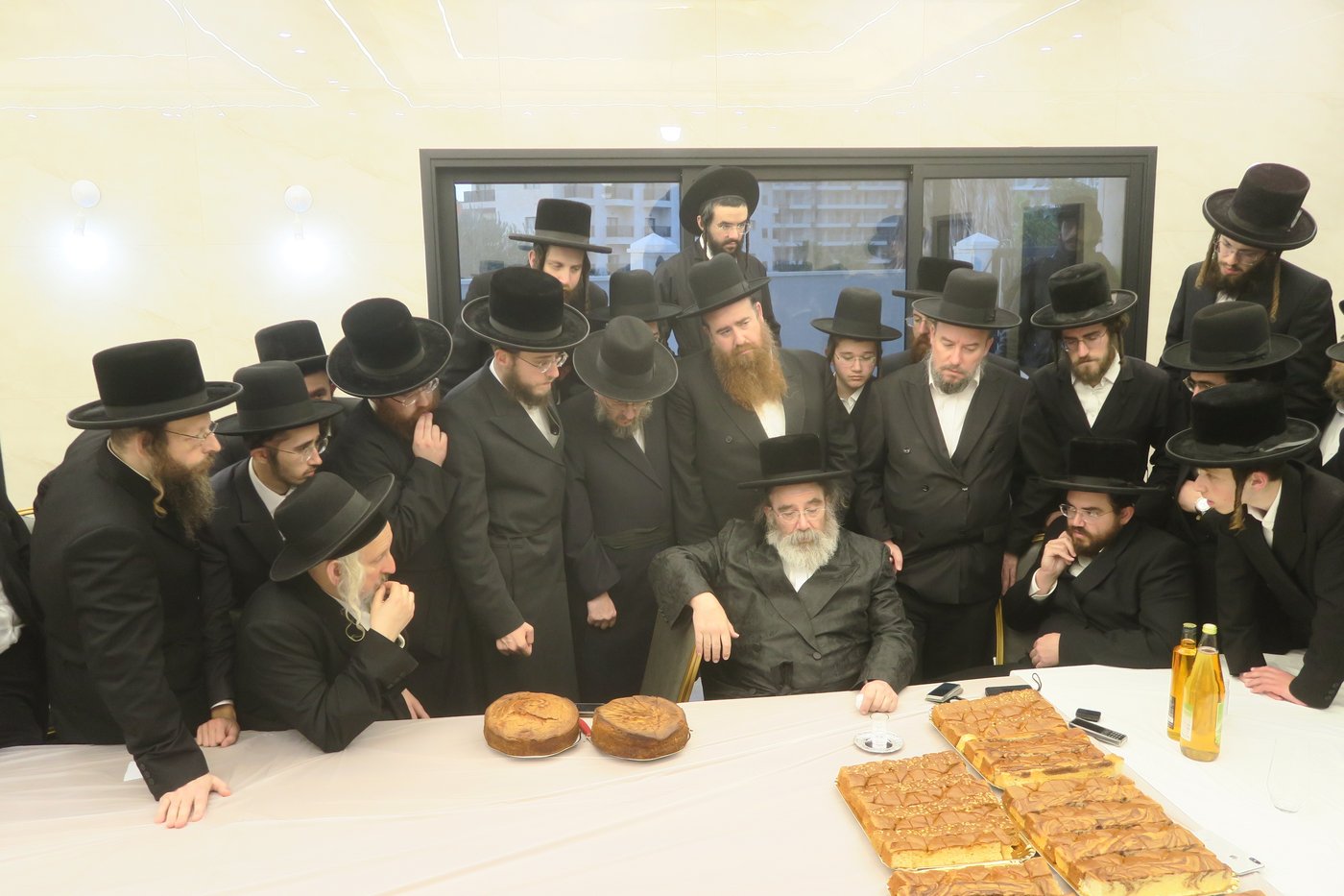 האדמו"ר מסטוטשין שליט"א בטבריה | צילום: מ. אדלר